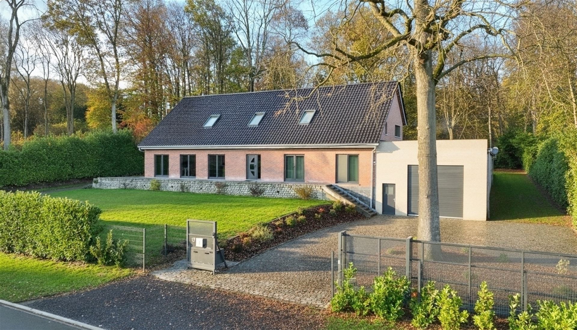 SOUS OPTION Villa d'exception dans le Bois du Strihoux - photo 3