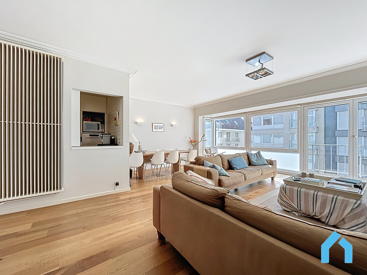 Ruim en lichtrijk appartement met zijdelings zeezicht in Knokke! - photo 3