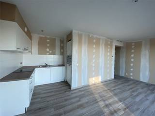Nieuwbouwappartement met één slaapkamer gelegen in het commercieel en bruisend centrum van Eisden. Een appartement voor wie wil wonen in een...