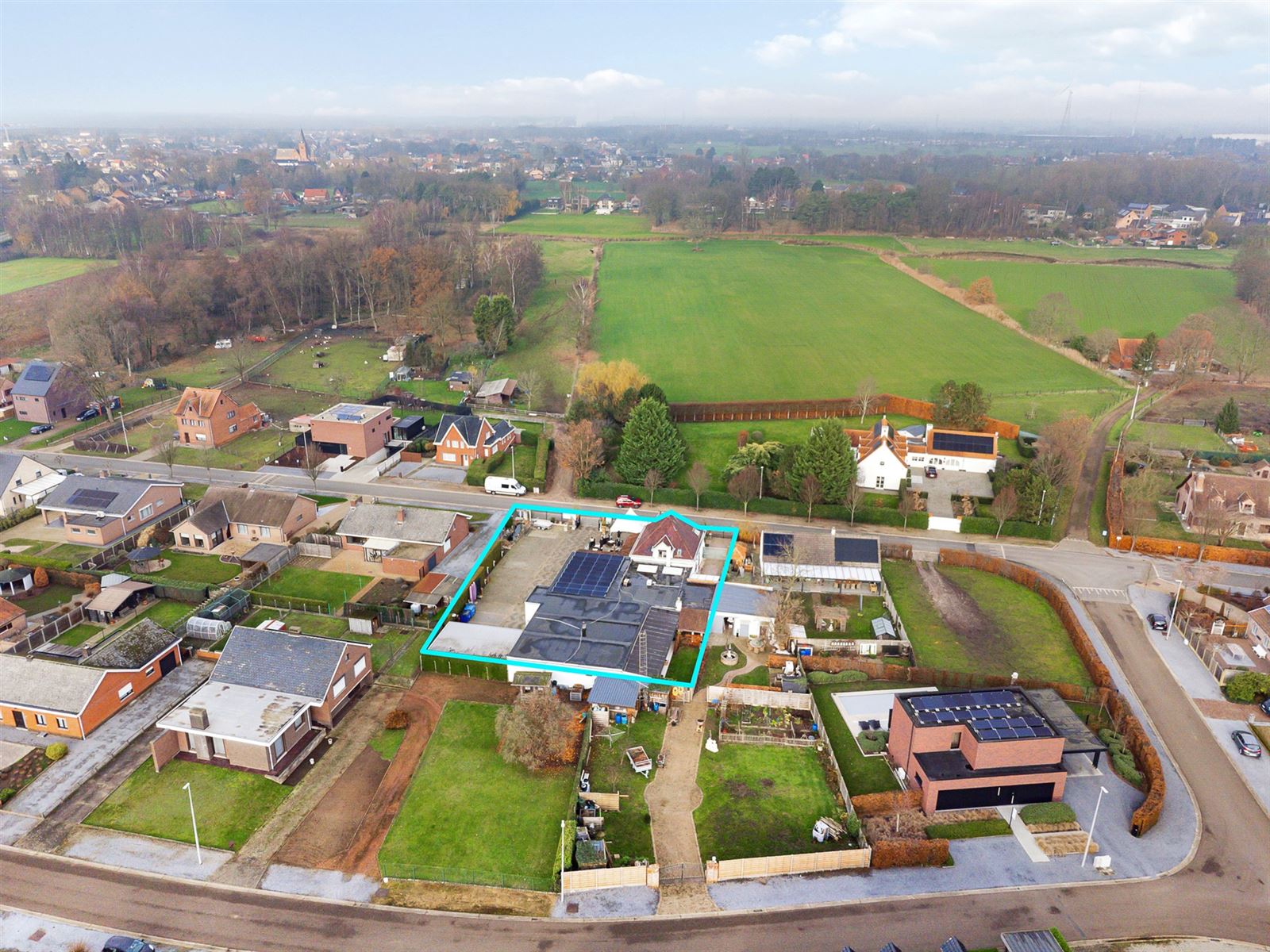 Gunstig gelegen multifunctionele eigendom op 14A 90CA! - foto 2