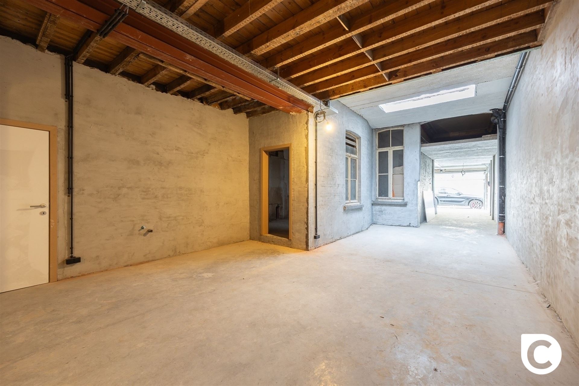 Garage - photo 4