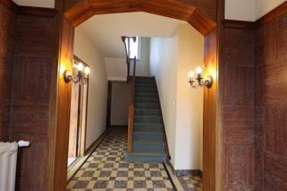 HUURVOORWAARDEN  Maandelijkse huur: €1.000€Privé lasten: Water, elektriciteit, stookolie, telefoon, kabeltelevisie en internetInventaris van...