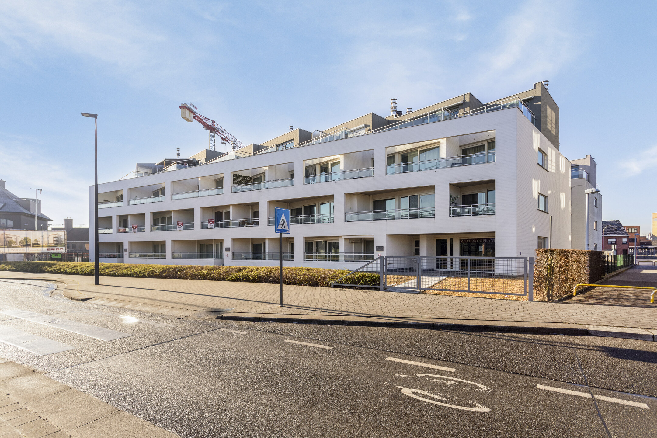 Investeringsappartement te koop in centrum Waregem - foto 1