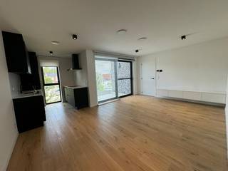 Dit instapklare appartement is ideaal voor wie op zoek is naar comfortabel en praktisch wonen met een moderne afwerking. Gelegen op een goede...