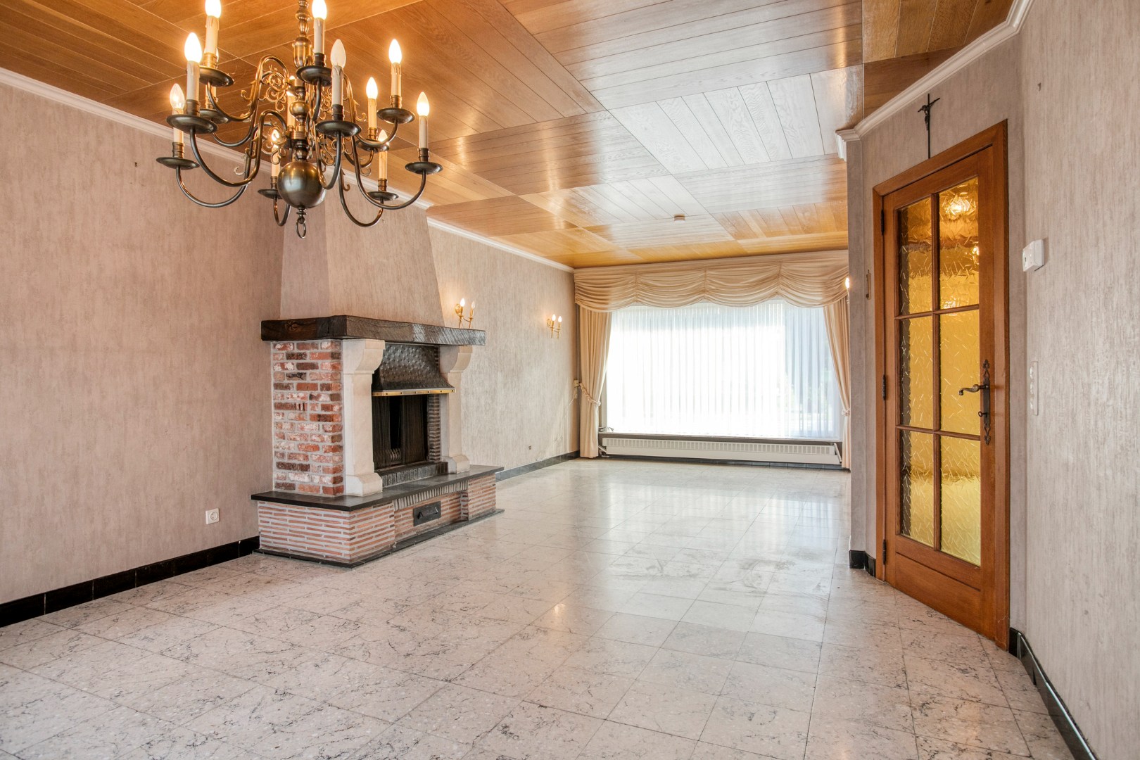 Gezellige rijwoning met 3 slaapkamers en garage! - foto 4