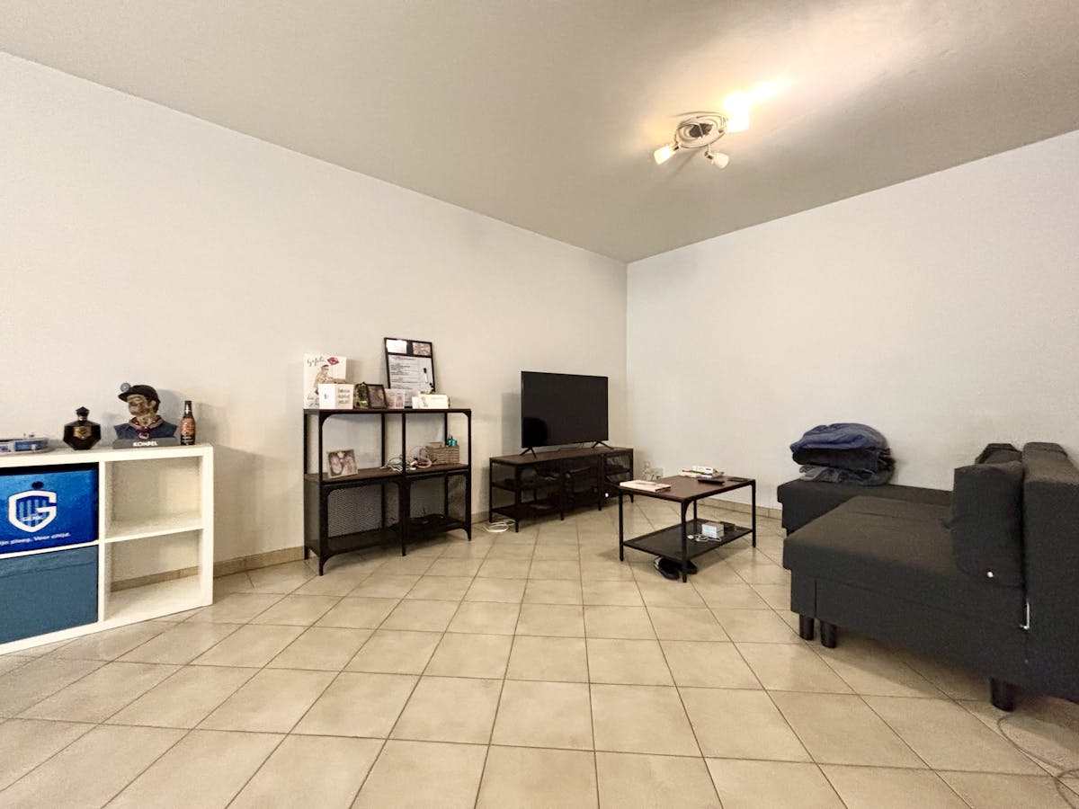 Spacious one bedroom ground floor apartment for rent in Hasselt - photo 4