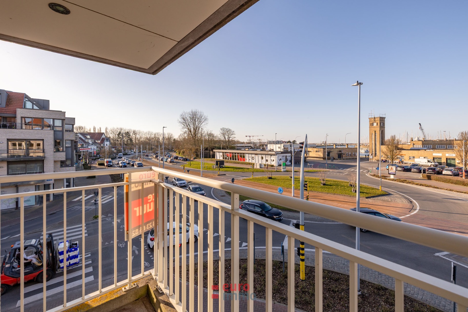 Lichtrijk hoekappartement op topligging aan de kaai in Nieuwpoort-Stad! - foto 5