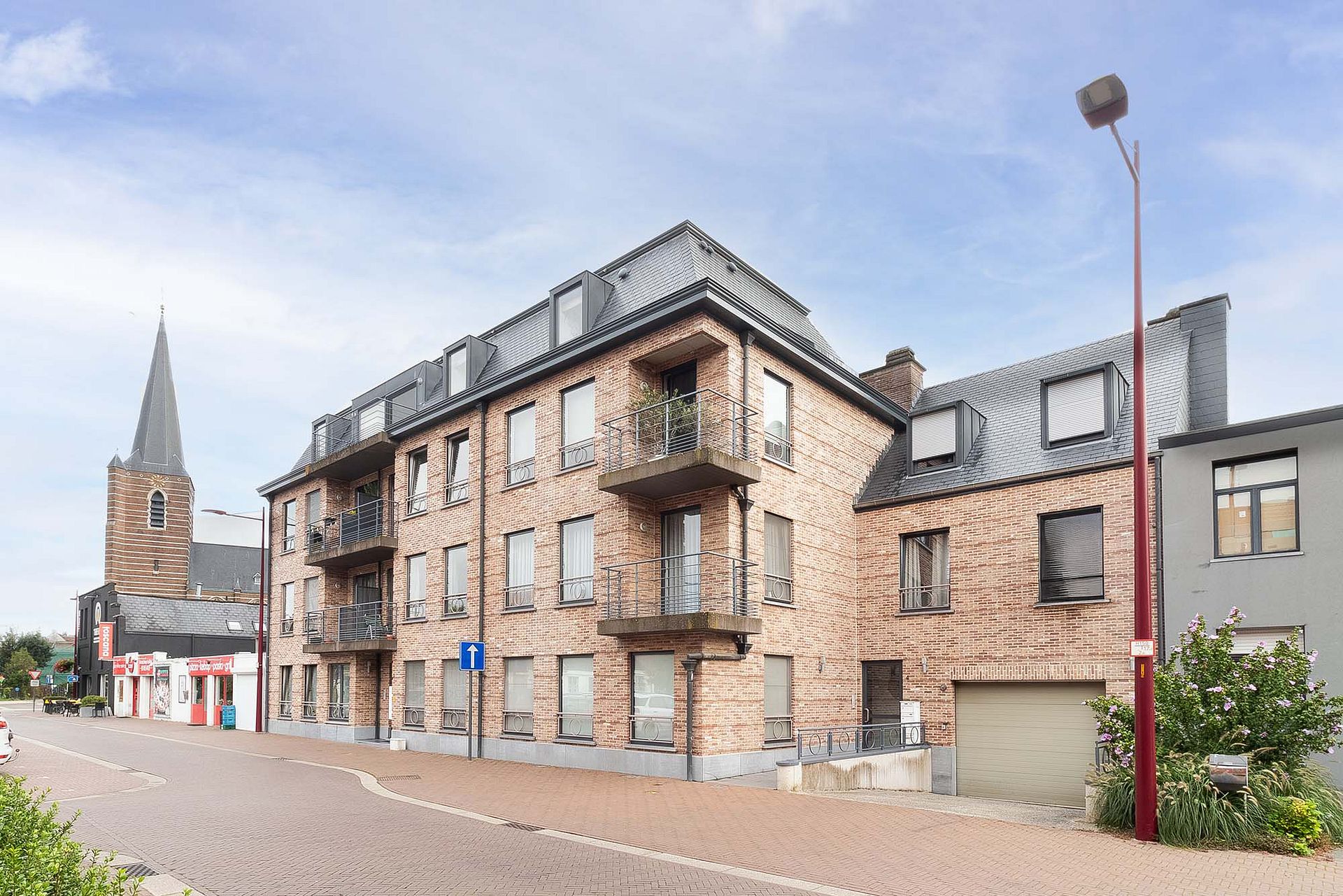 Lichtrijk appartement met ruime terrassen in centrum - foto 1