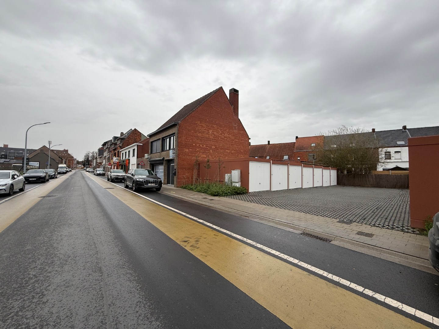 Garagebox vlakbij het station in Tielt! - foto 5