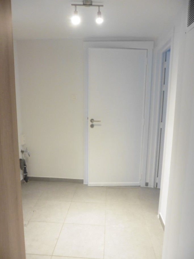 Appartement 1 kamer met garage - foto 2