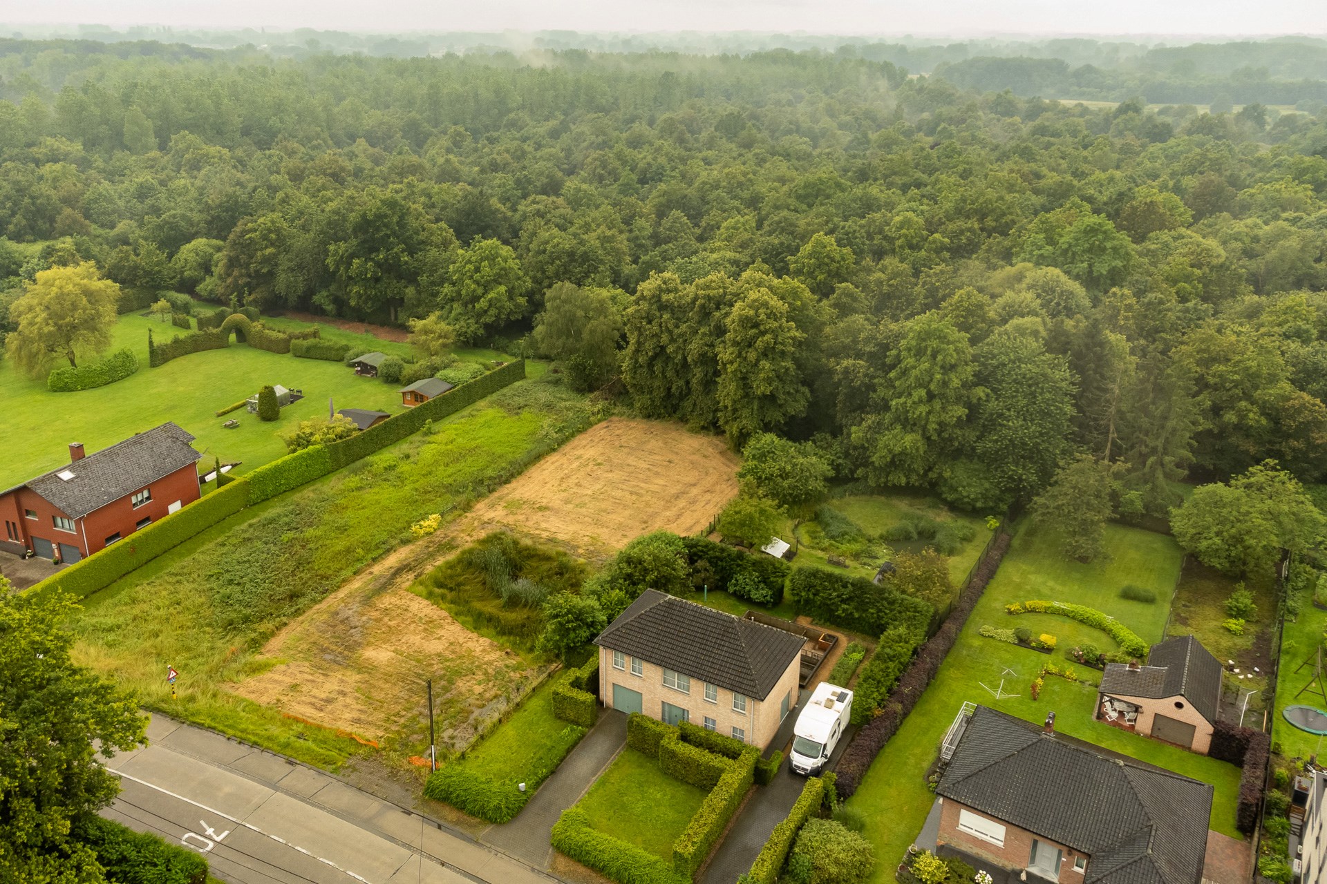 Bouwgrond van 1.570 m² geschikt voor een open bebouwing te Hulshout - foto 2