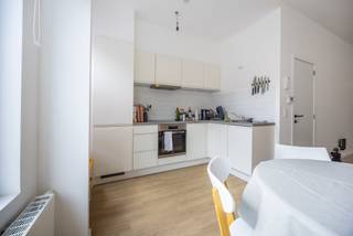 We bieden u dit instapklare en aangename appartement aan in de gegeerde Kievitwijk, een levendige en centraal gelegen buurt in Antwerpen,...