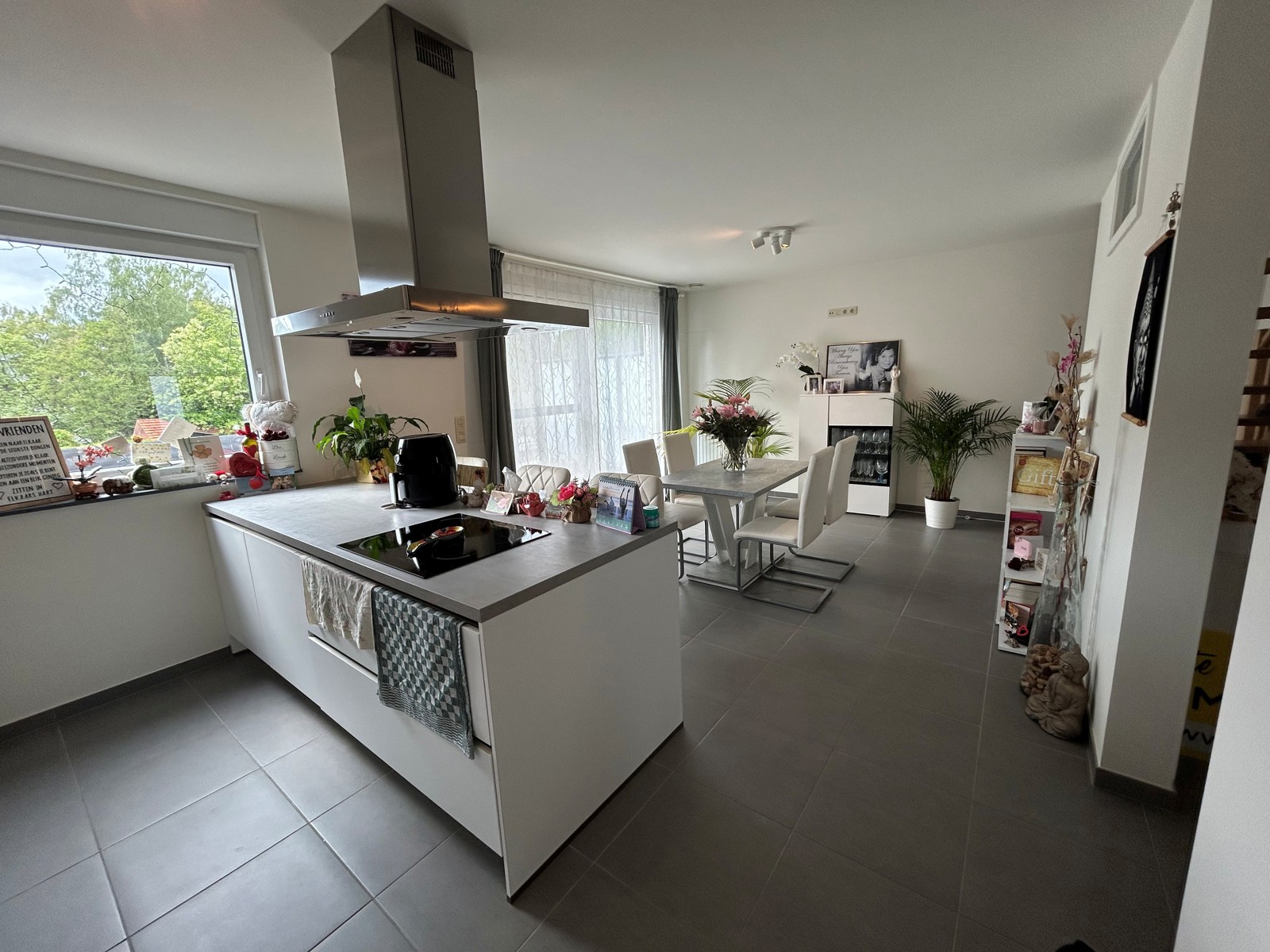 Duplex appartement met 3 slaapkamers, terras en parking - foto 4