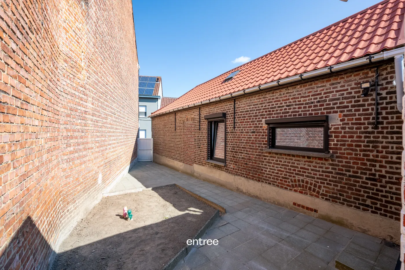 Charmante woning met grote tuin en garage in Lebbeke, 2 slaapkamers - foto 4
