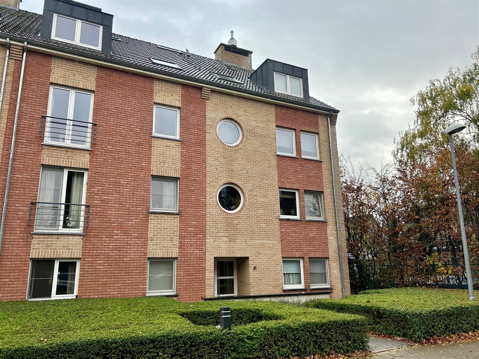 Welgelegen appartement met 2 slpks te huur - foto 1