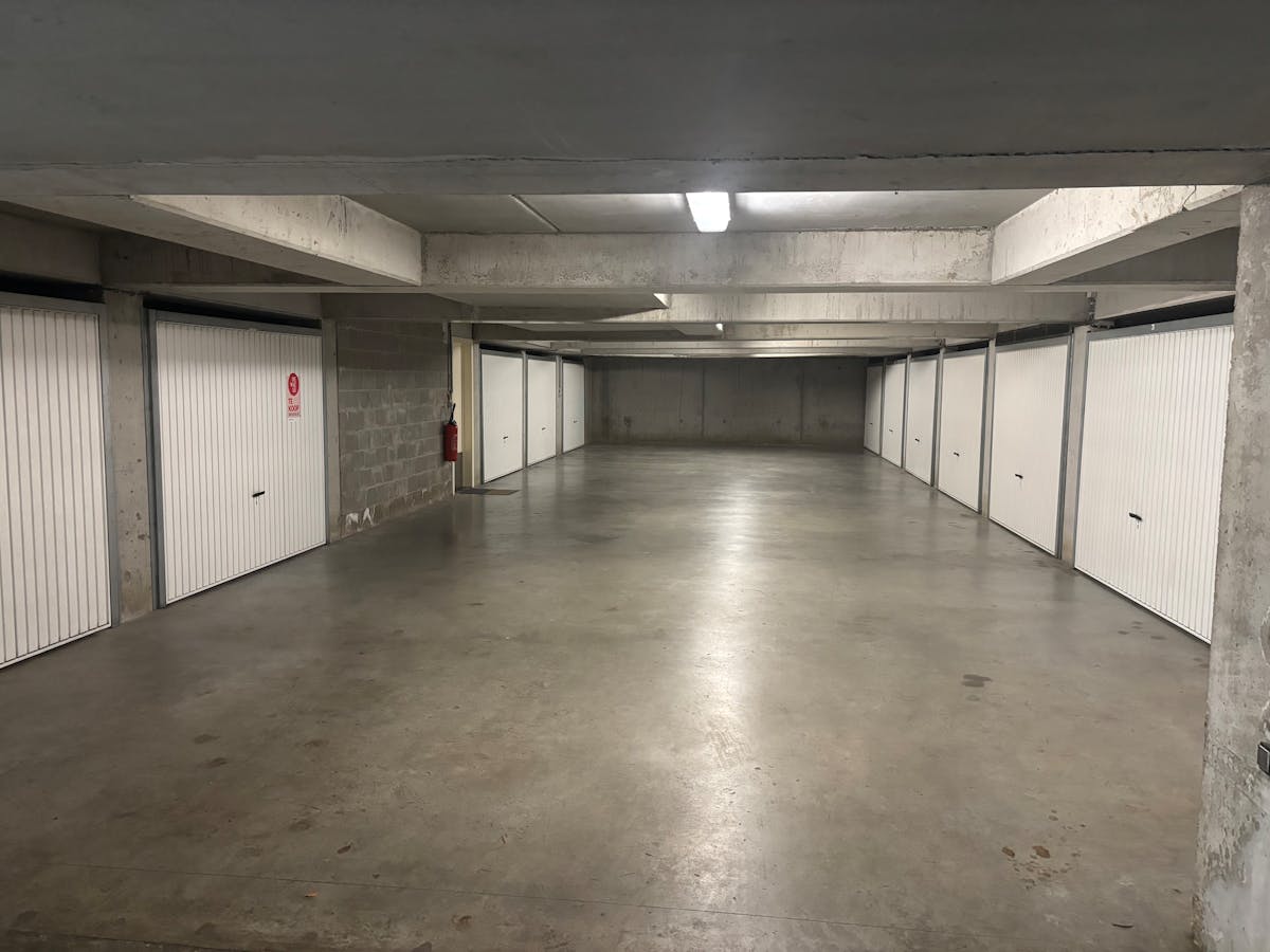 Garage spacieux à vendre à Warande - photo 4