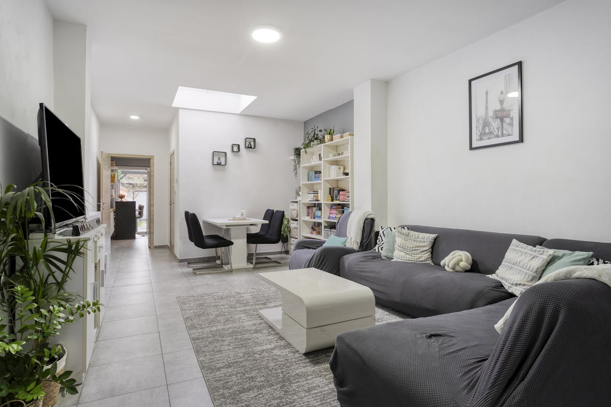 Instapklaar huis met 3 slaapkamers te koop in Kortrijk! - foto 2