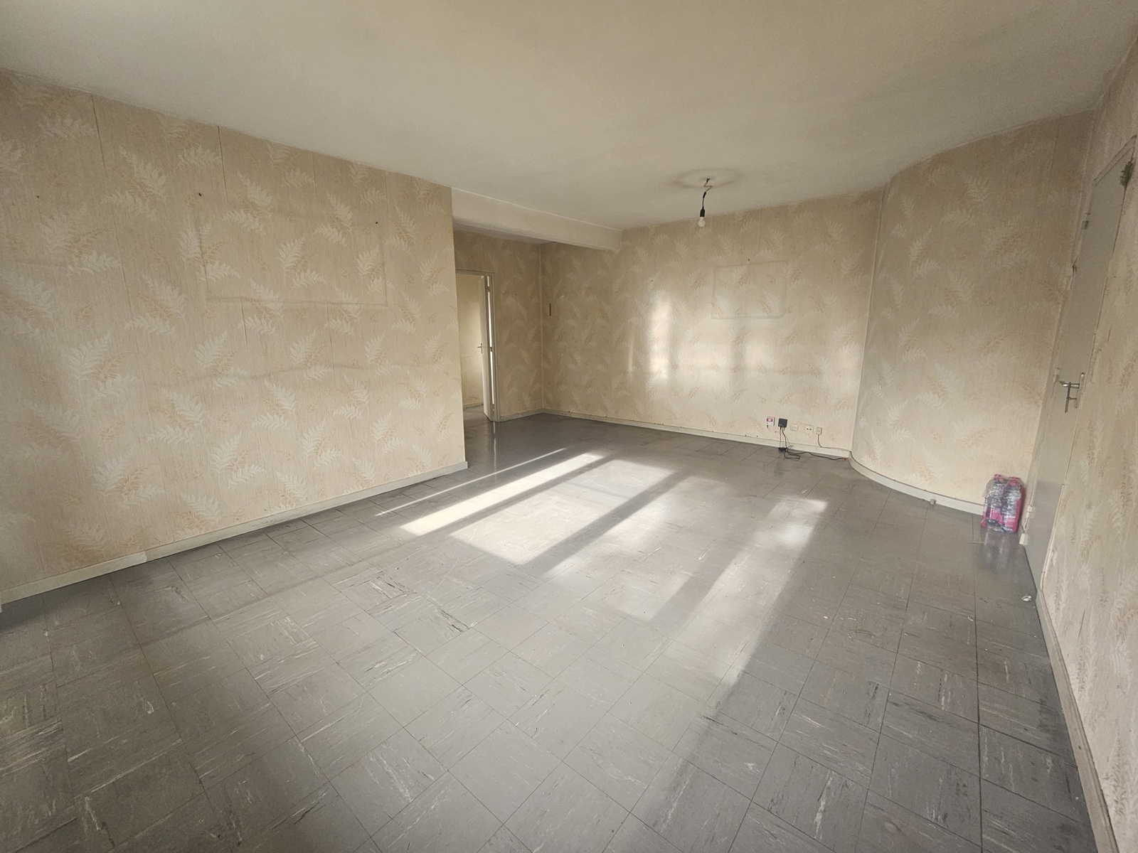 Rustig gelegen appartement met twee slaapkamers en terras - foto 4