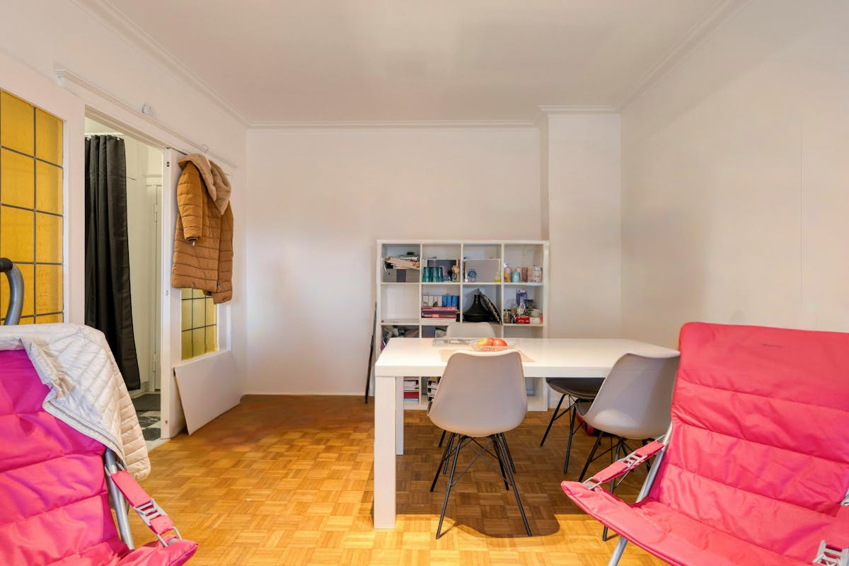 Lichtrijk appartement met ruim terras te koop in Berchem - foto 5