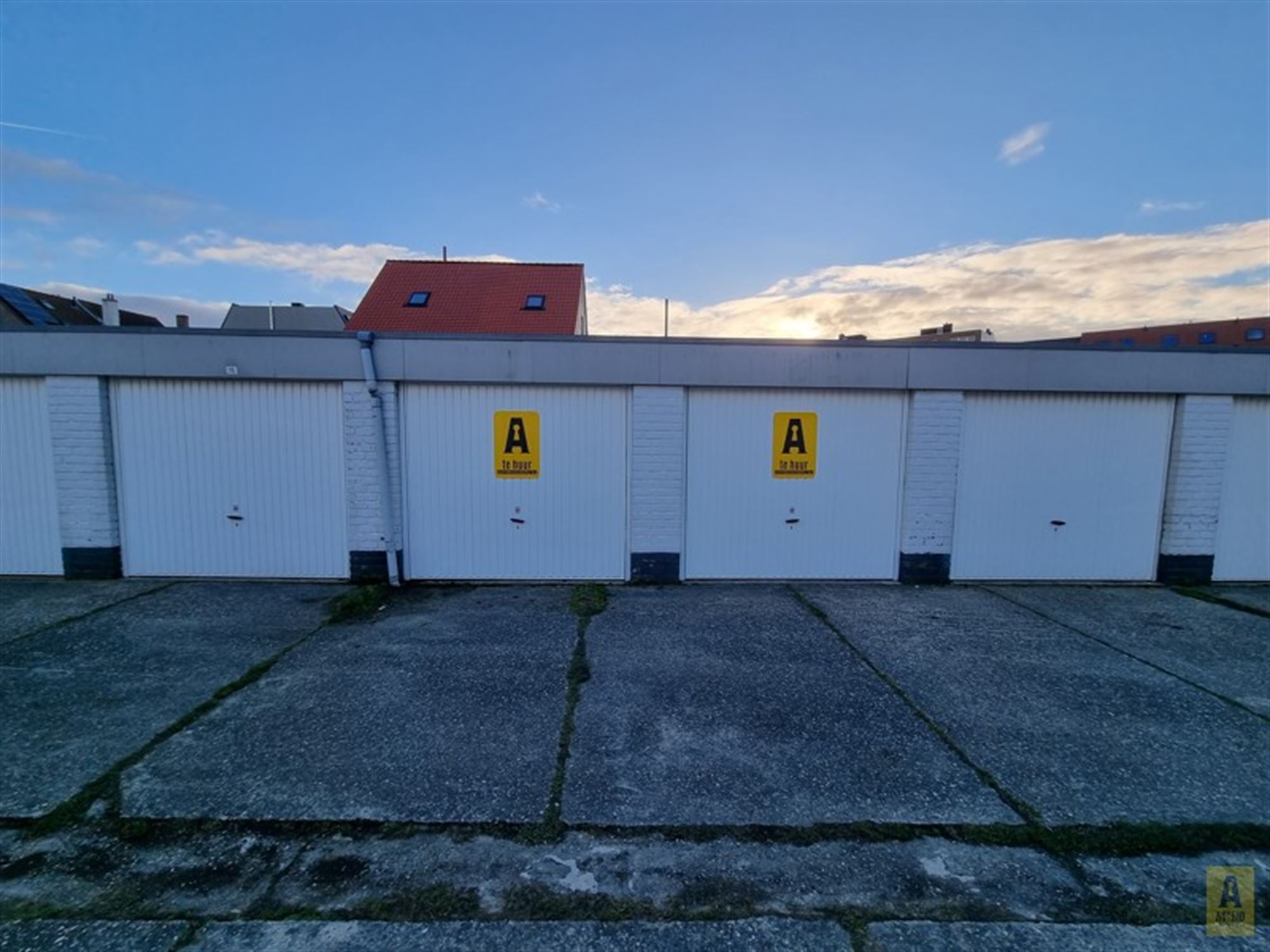 Garage for rent in Bredene - photo 4