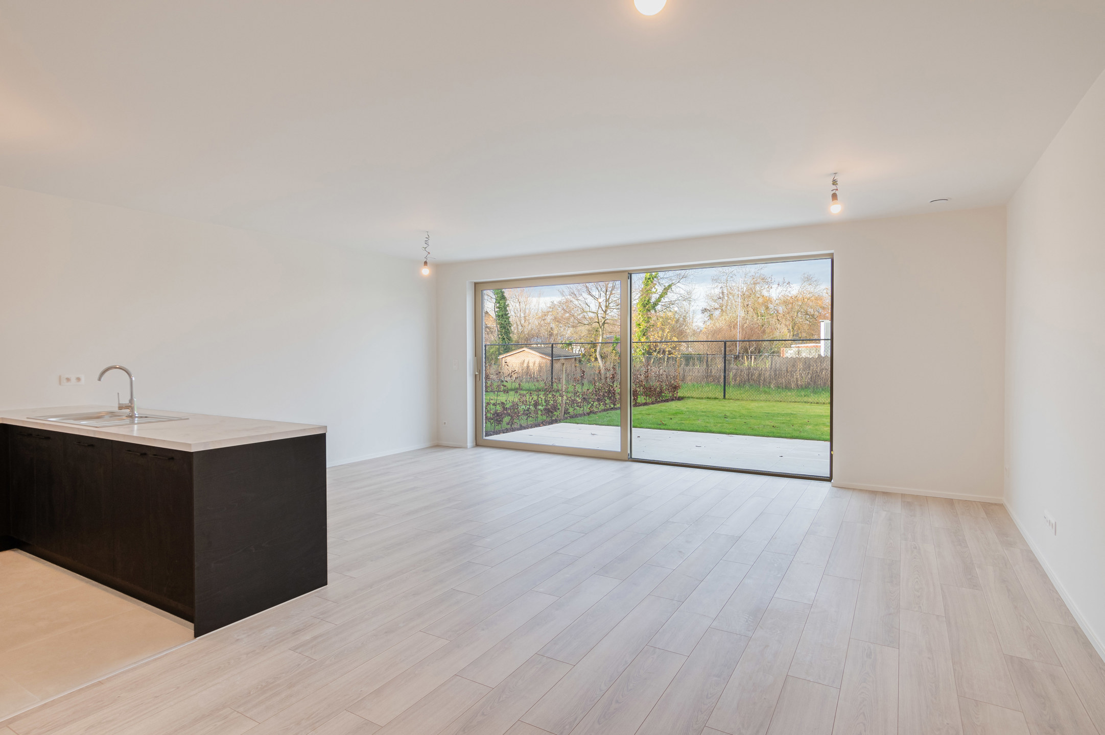 Instapklaar & energiezuinig app met 2slk, terras en tuin - foto 1