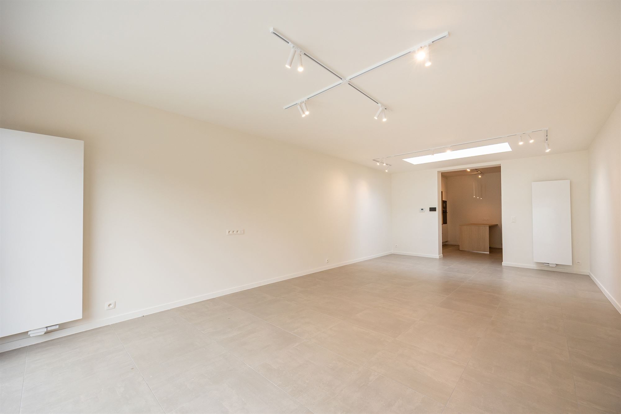 Maison rénovée de 3 à 4 pièces avec jardin - photo 5