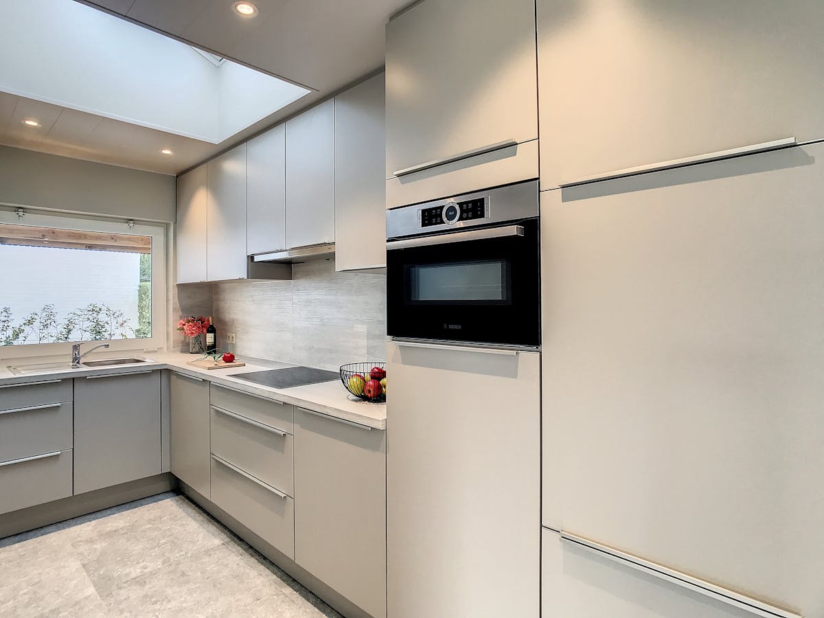 Bungalow house with garden and garage in Ypres. - photo 4