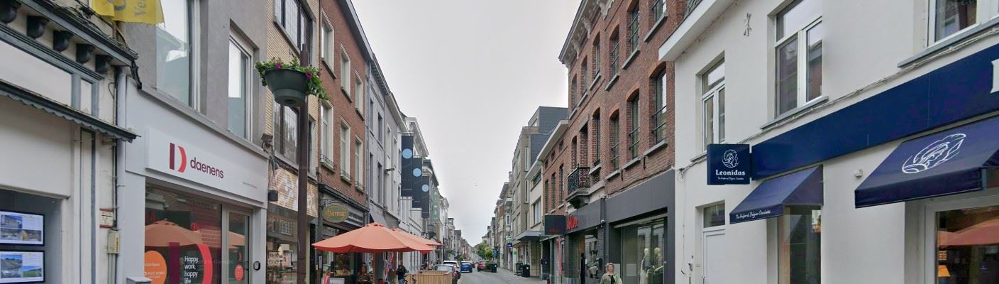 Commercial à louer à Grammont - photo 5