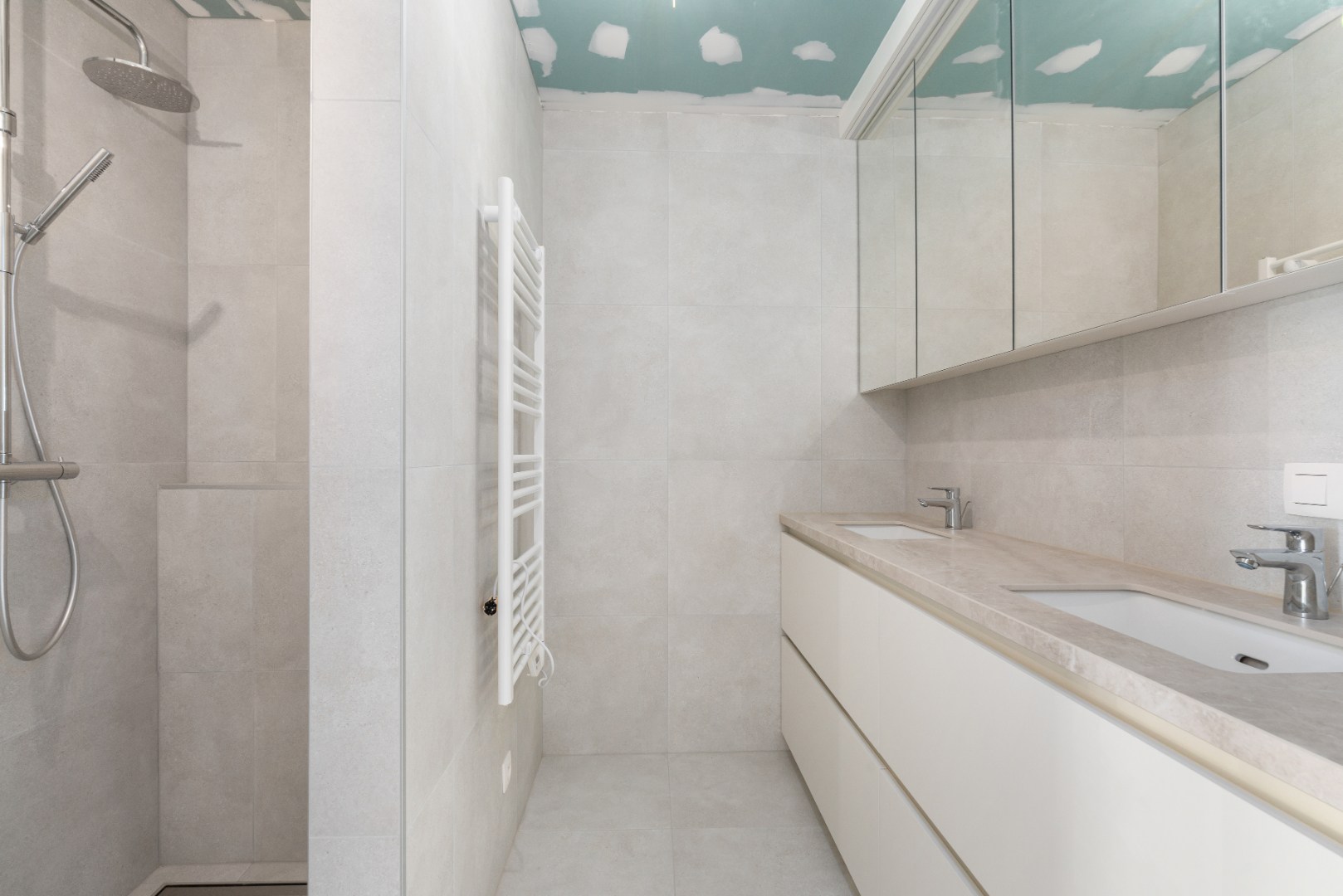 SUPERBE APPARTEMENT NEUF À 200 MÈTRES DE LA DIGUE - photo 4