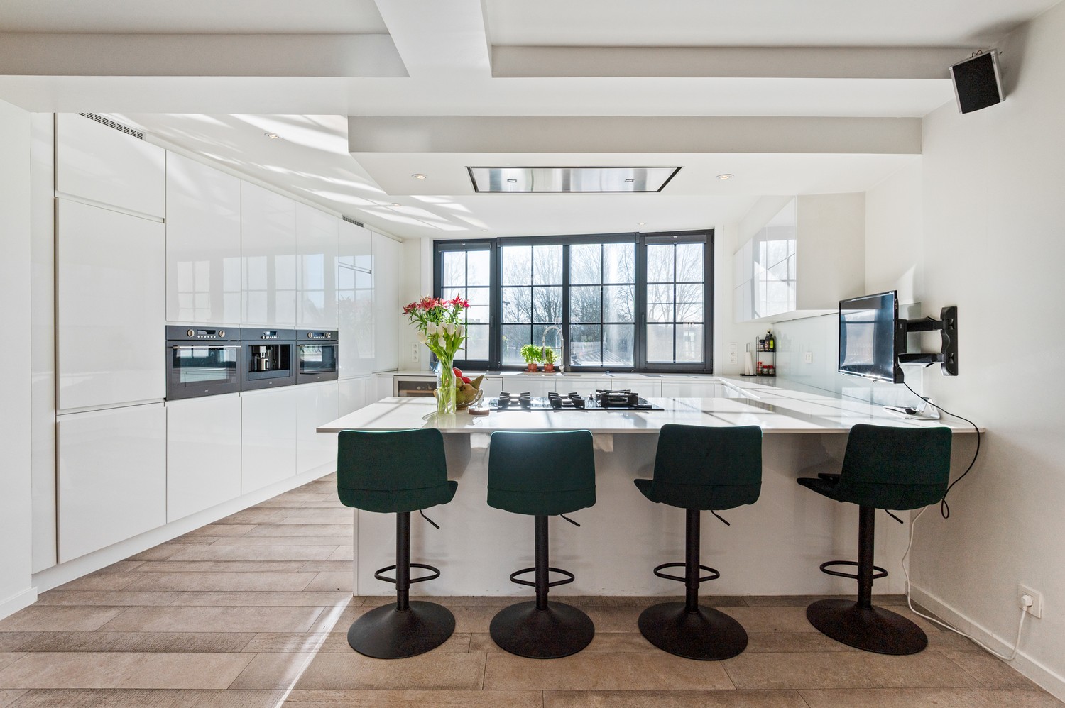 Prachtige duplex (240m²) met eigen inkom, 4 slaapkamers & terras - foto 2