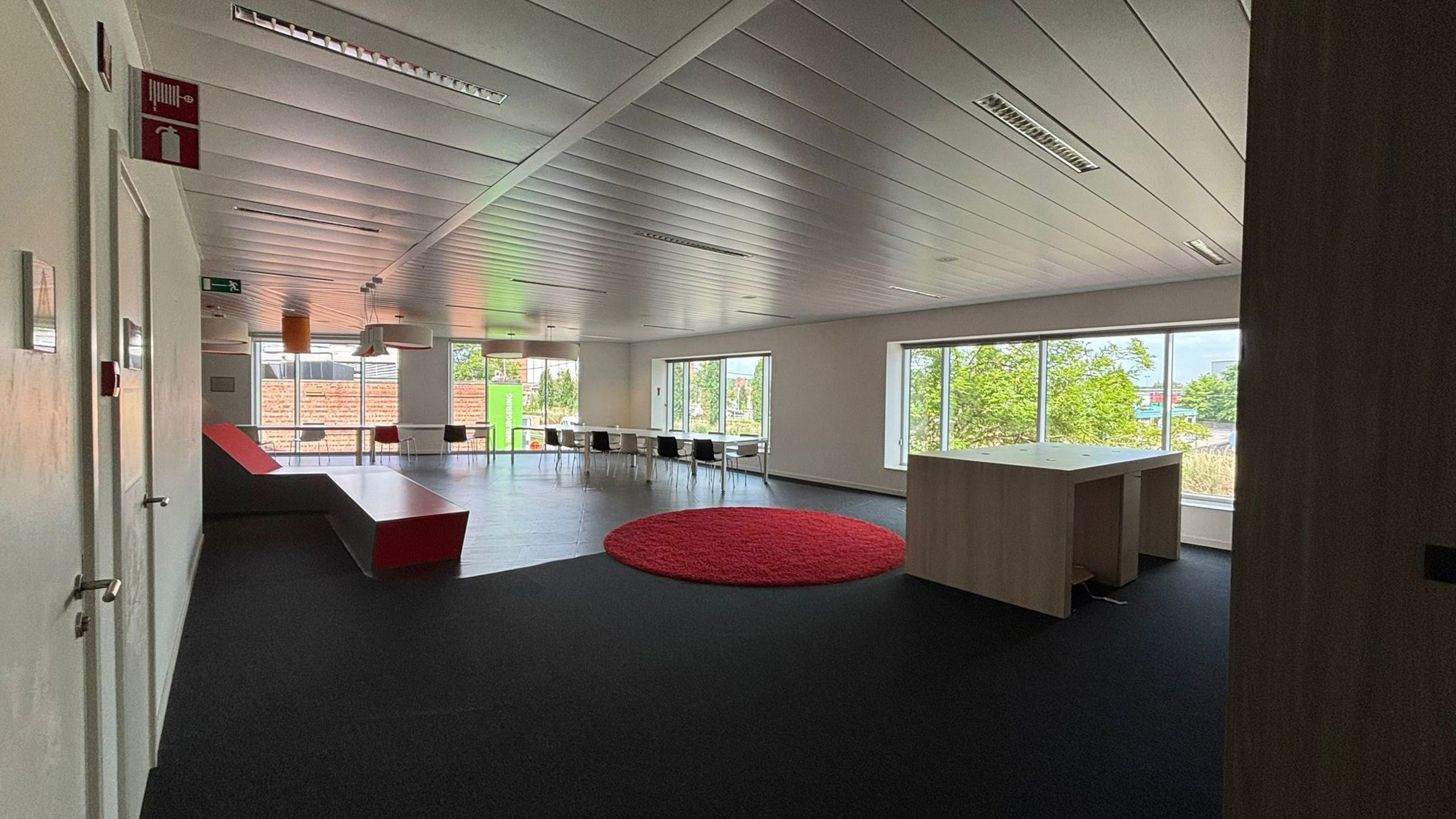 Commercial for rent in Leuven - photo 5