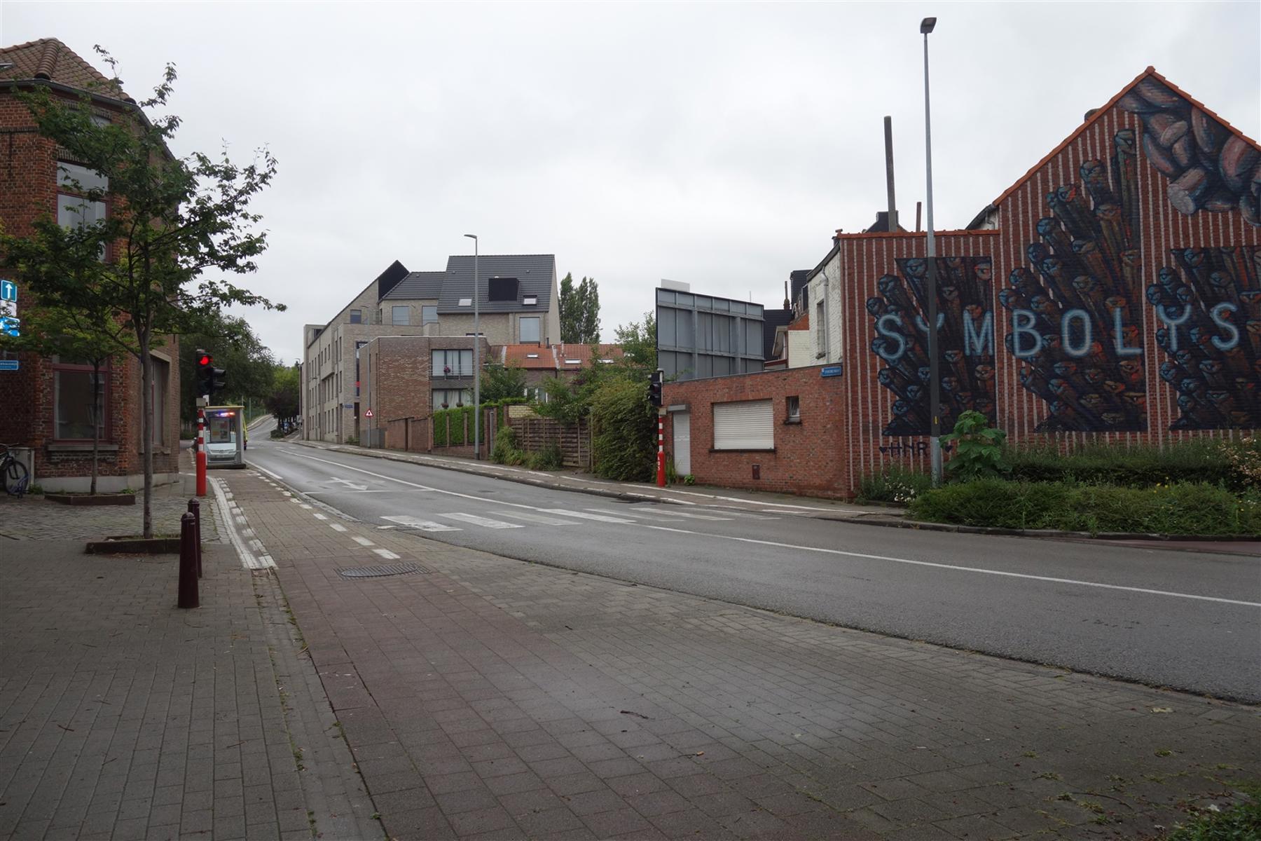 Garage for sale in Leuven - photo 1