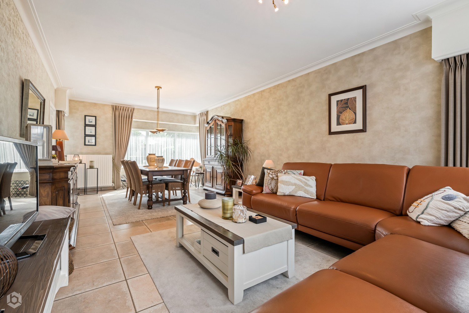 Ruime woning met 4 slpkrs op perceel 9a 55ca te Onze-Lieve-Vrouw-Waver - foto 2