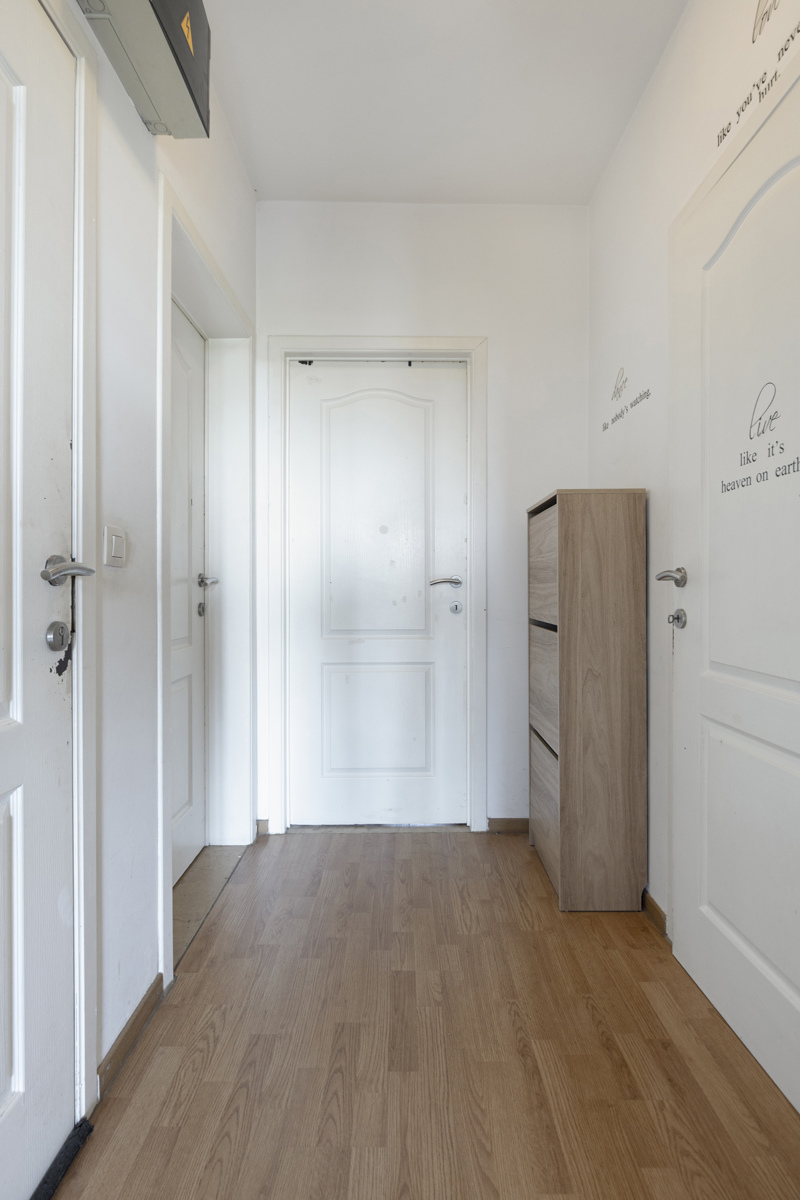 Lichtrijk appartement met 2 slaapkamers en terras - foto 4