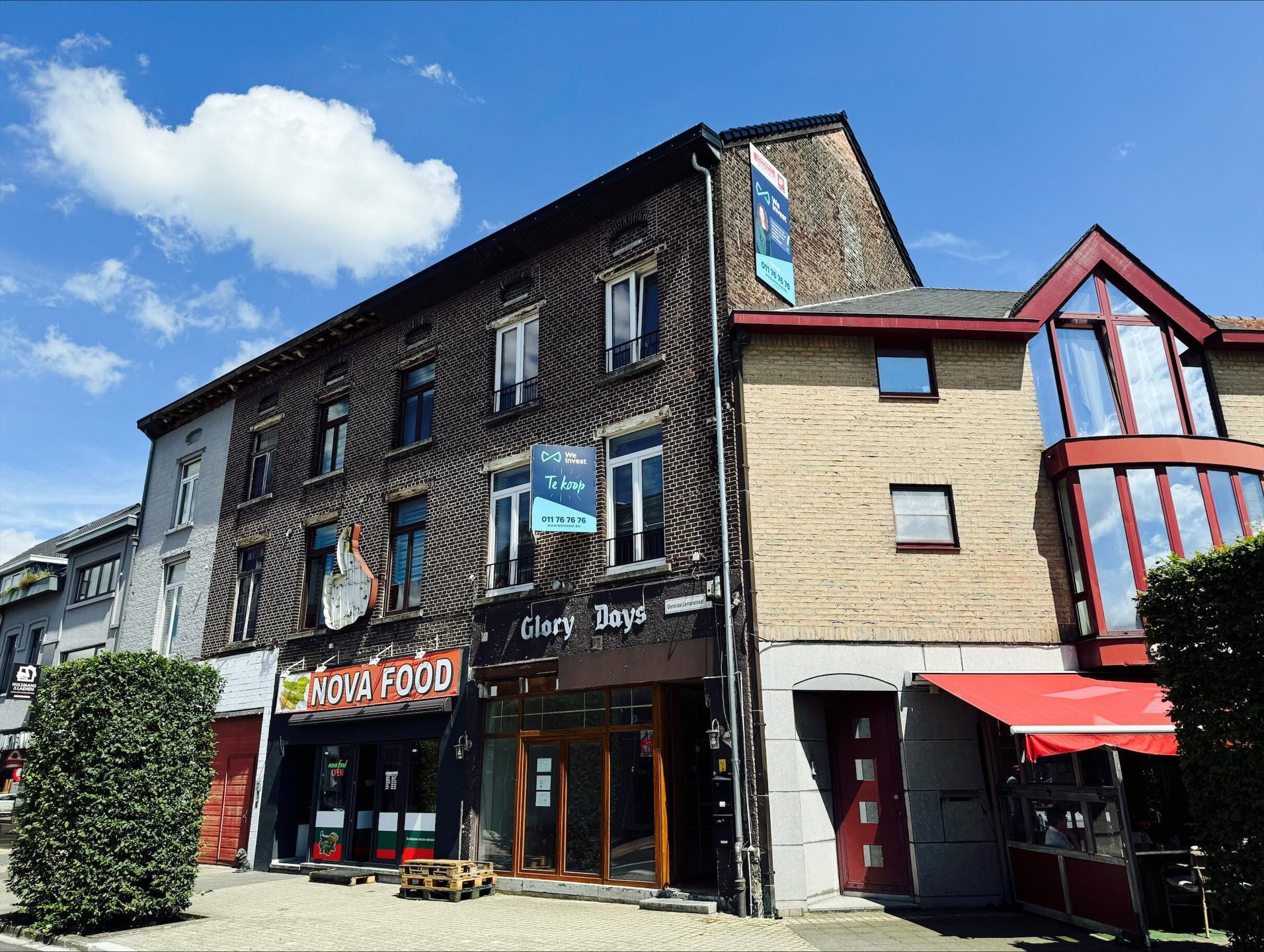 Centrale aparte handelruimte en apart duplexappartement. - foto 1