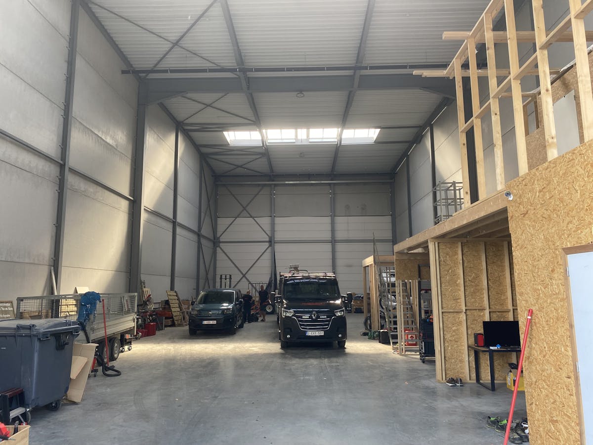 Cabanon d'environ 952 m² avec bureau - photo 5