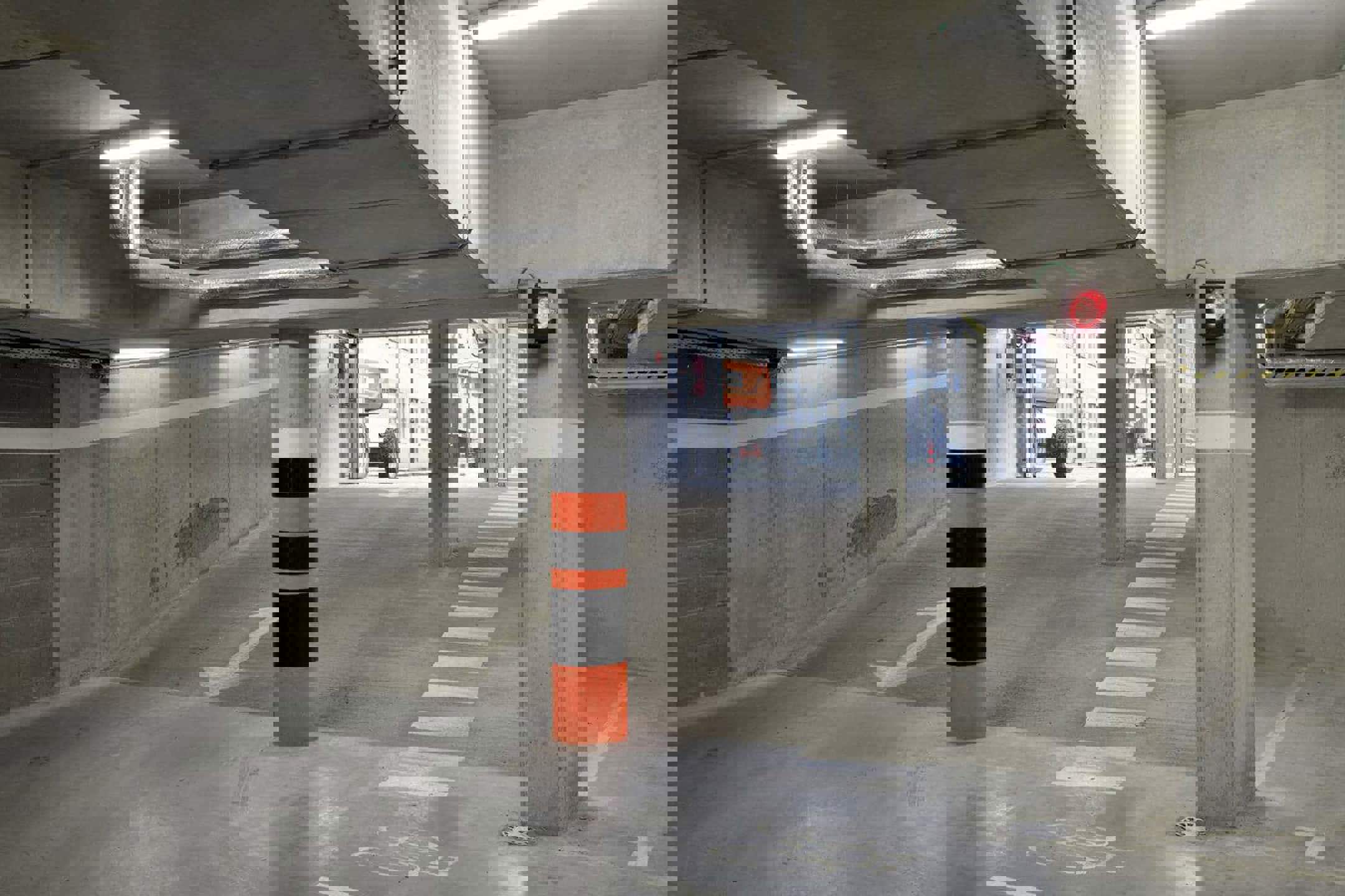 Garage for sale in Brussels - photo 5