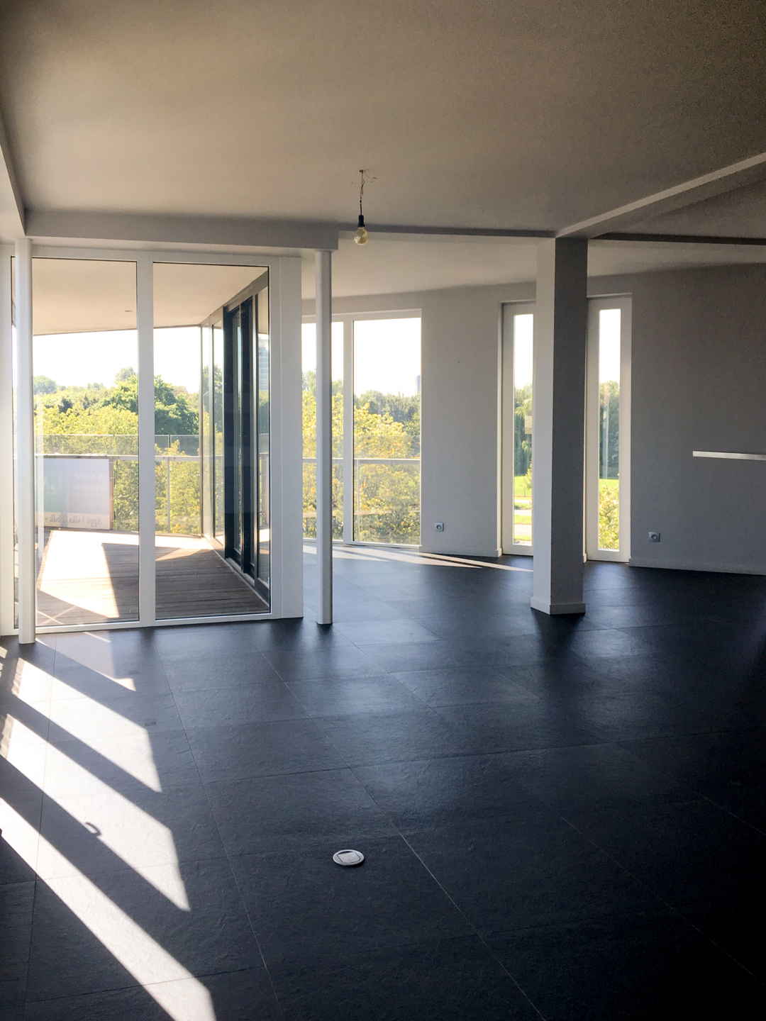 Appartement à louer à Anvers avec 3 chambres - photo 2