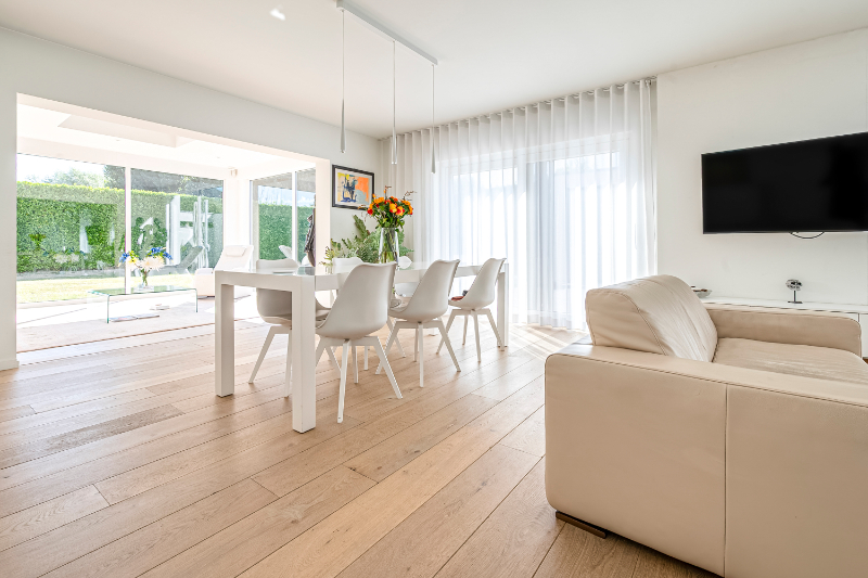 MODERNE BIJZONDERE  ALLEENSTAANDE  VILLA MET PRAKTIJKRUIMTE - foto 5