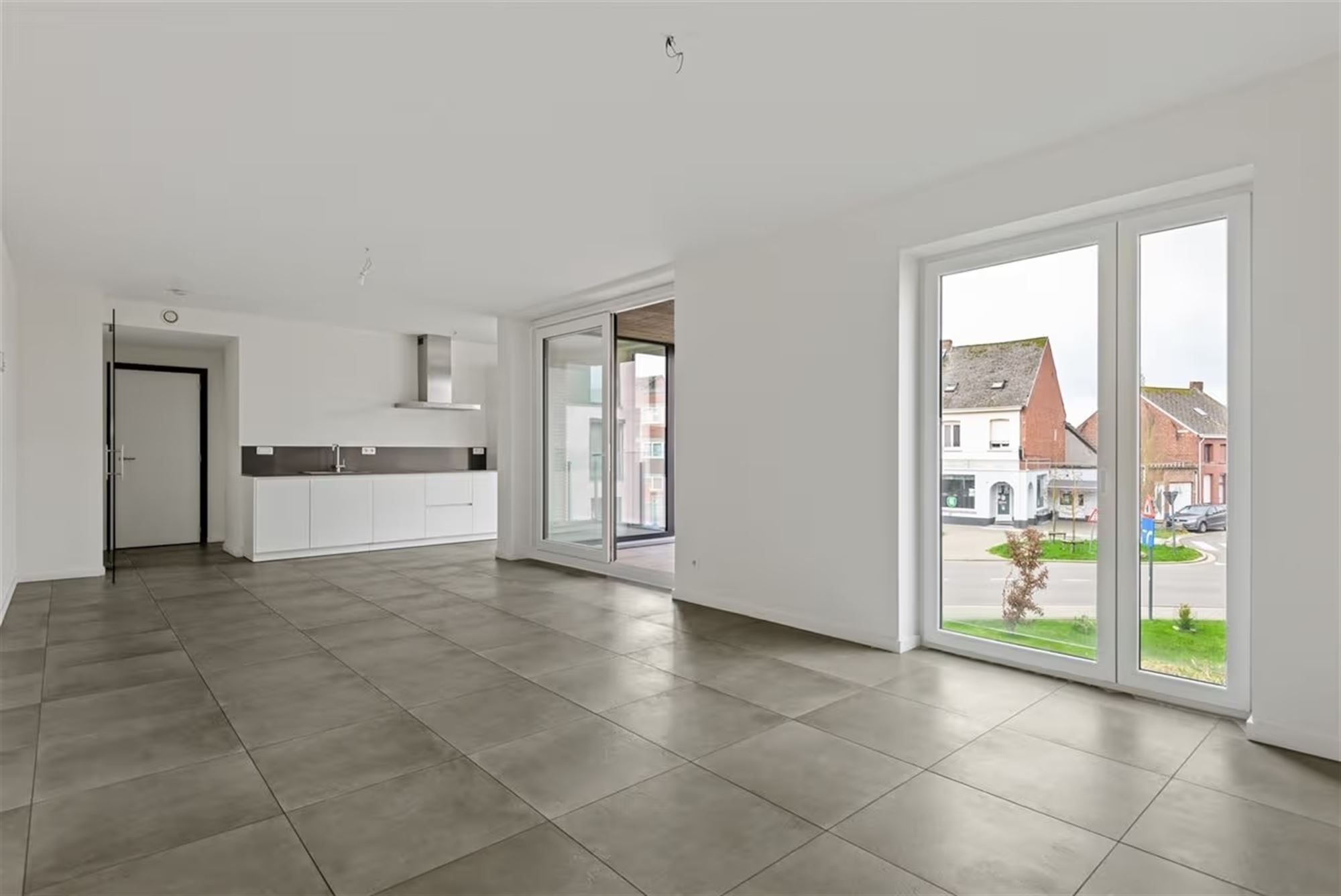 Apartment - photo 4