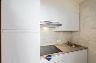 Charmant appartement 1 chambre au 6e étage, à proximité de la place Léopold I et à quelques pas de la plage, du centre-ville, des commerces,...