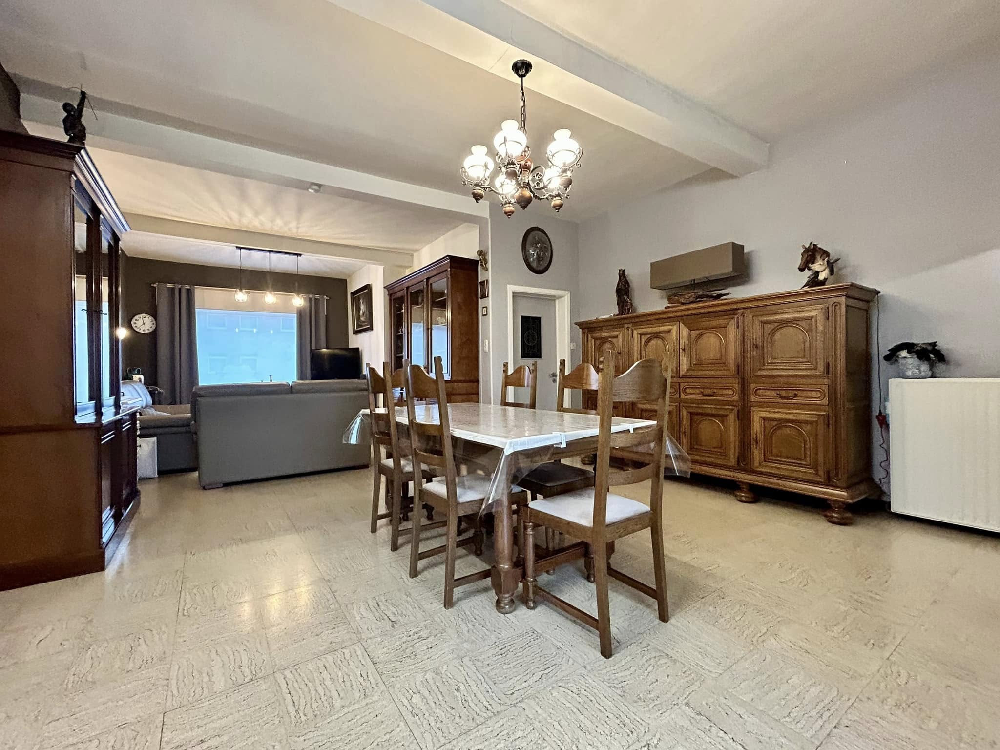 Langemark - Ruime woning met 5 garages en loods 100m² - foto 5