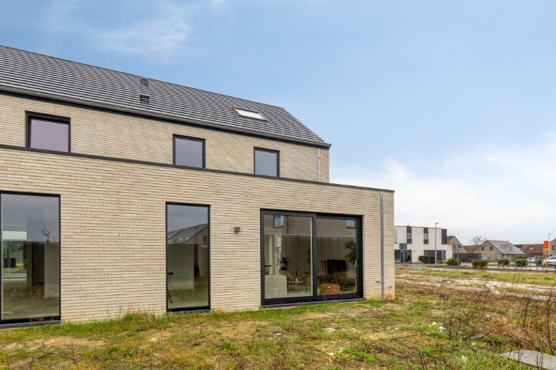 Halfopen woning te koop - foto 2