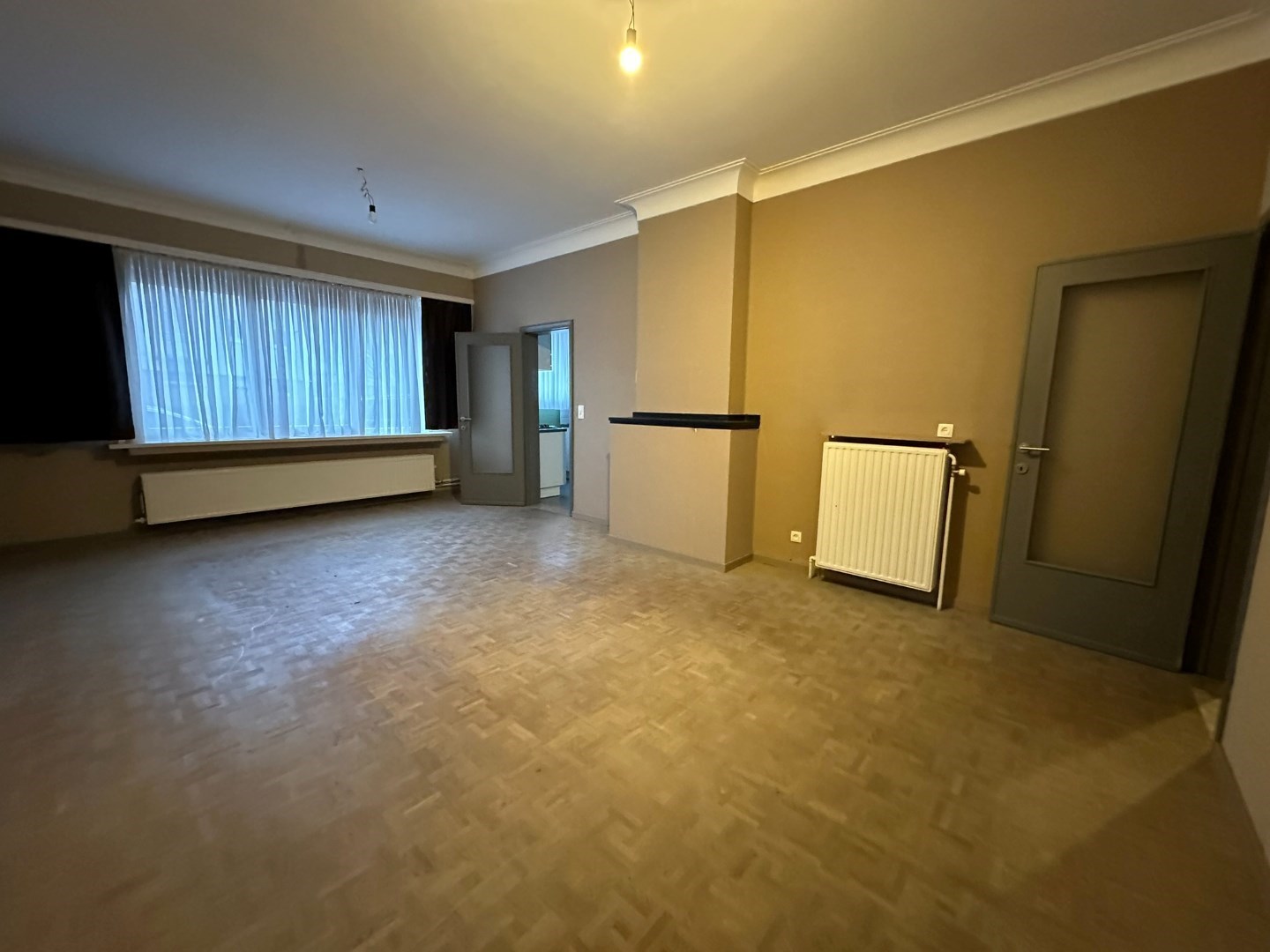 Opbrengsteigendom met 8 appartementen, 10 ondergrondse garageboxen. - foto 5