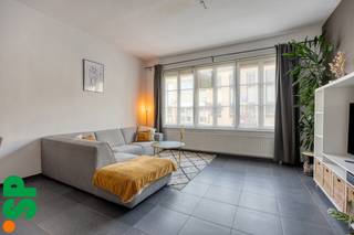 Stijlvol tweeslaapkamerappartement met dubbele ondergrondse parking in het centrum van Geel.In het bruisende centrum van Geel bevindt zich dit...