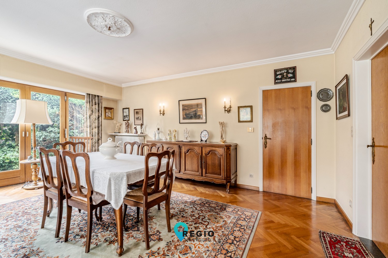 Ruime bungalow met lichtrijke leefruimte en 3 slaapkamers op toplocatie te Astene! - foto 5