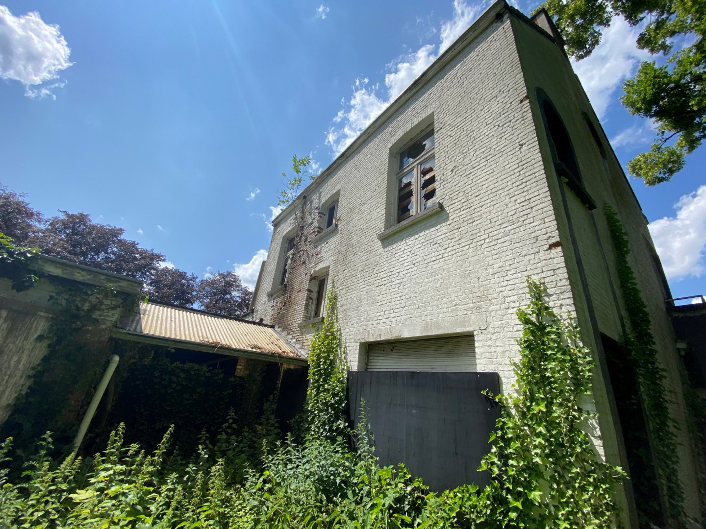 Projectgrond op een perceel van 2.579 m² met 24 meter straatbreedte. - foto 5