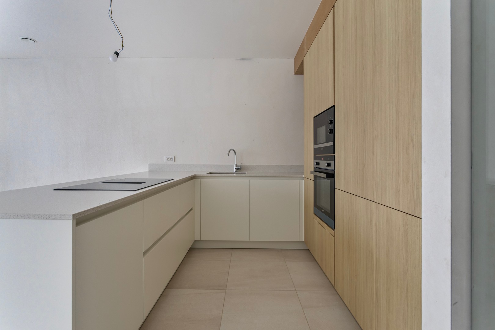 Duplexappartement met 3 slaapkamers op een steenworp van de Nieuwpoortse jachthaven - foto 5