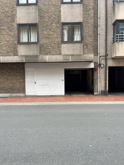 Garage à louer à Knokke-Heist - photo 1