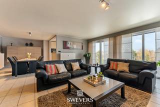Interesse? Meer informatie op www.SWEVERS.be. - Dit instapklare appartement op de derde verdieping aan de Grote Baan in Houthalen-Helchteren biedt...